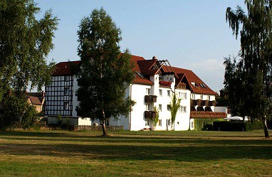 Adler Golf- und Tagungshotel: 外景视图