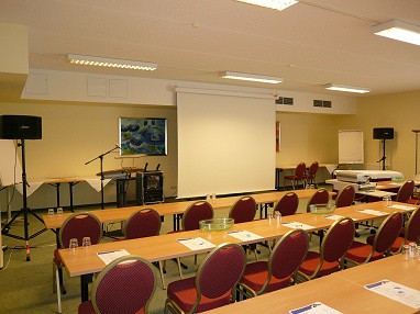 Axxon Hotel Brandenburg : Sala de reuniões