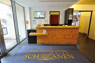 Best Western Plus Bierkulturhotel Schwanen: 大廳